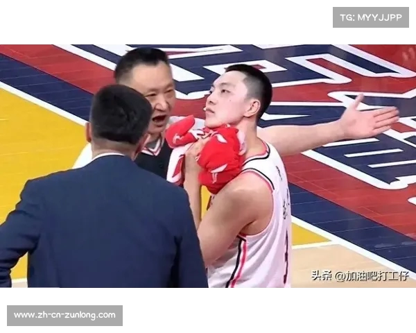 世界杯男篮赛事引发球迷热议 从激情对抗到运动精神的全面探索 世界杯男篮赛事引发球迷热议 从激情对抗到运动精神的全面探索